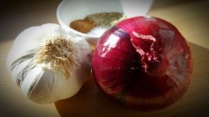 garlic-Onion-350x196-2.jpg